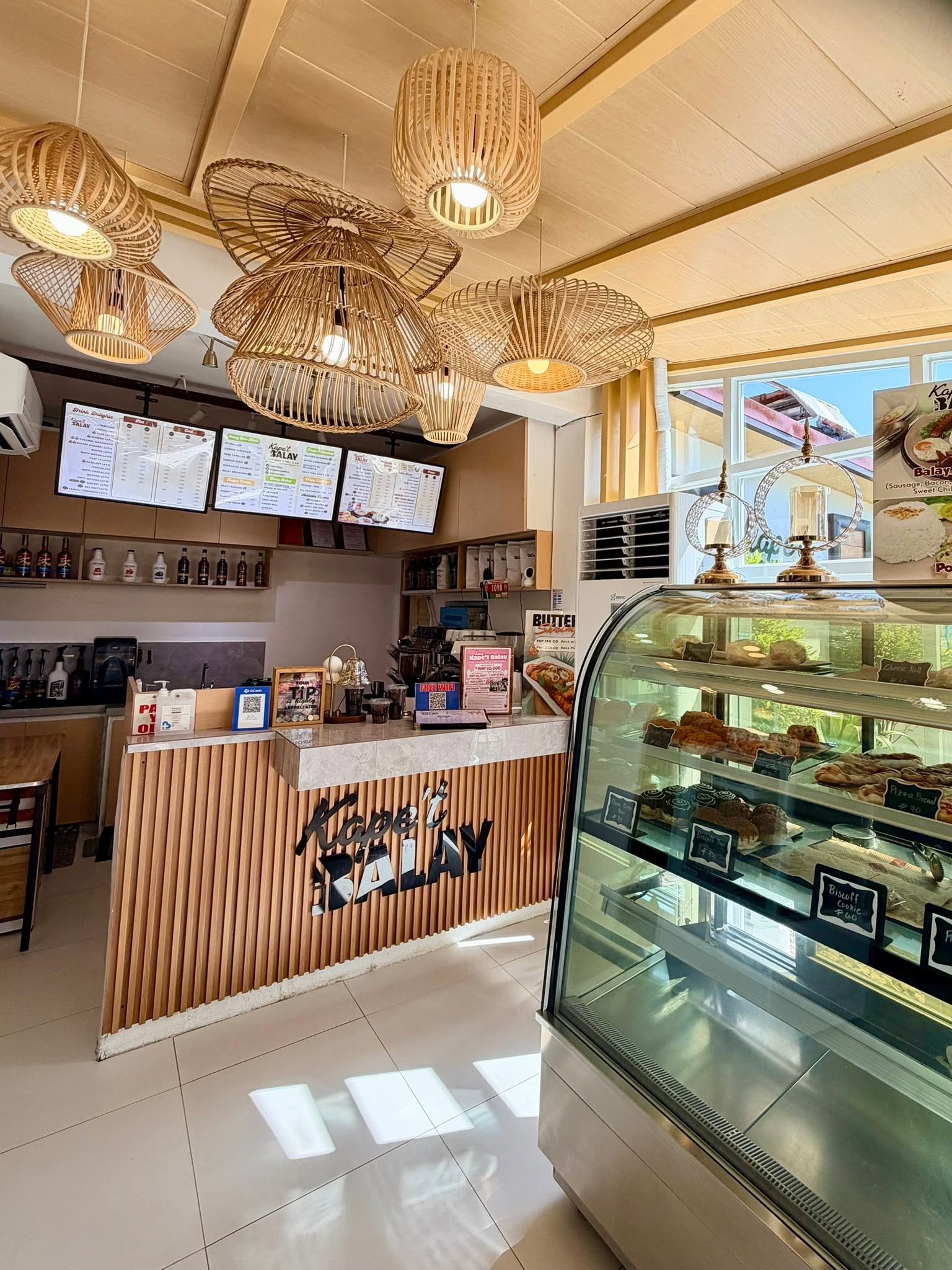 Kape't Balay Interior